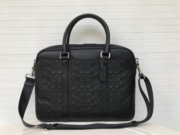 Picture of Coach Mens Bags _SKUfw209926558fw